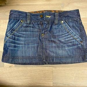 Express denim skirt